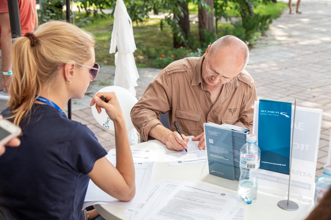 Новий Touareg 2018-8.jpg