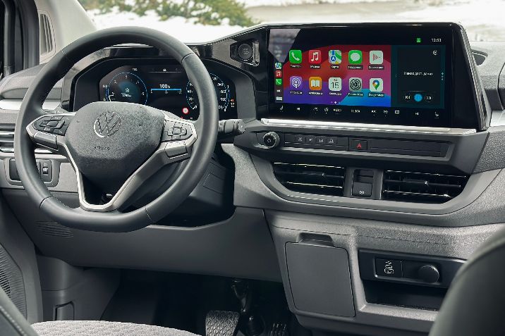 Volkswagen%20Caravelle%20SAKSONIA