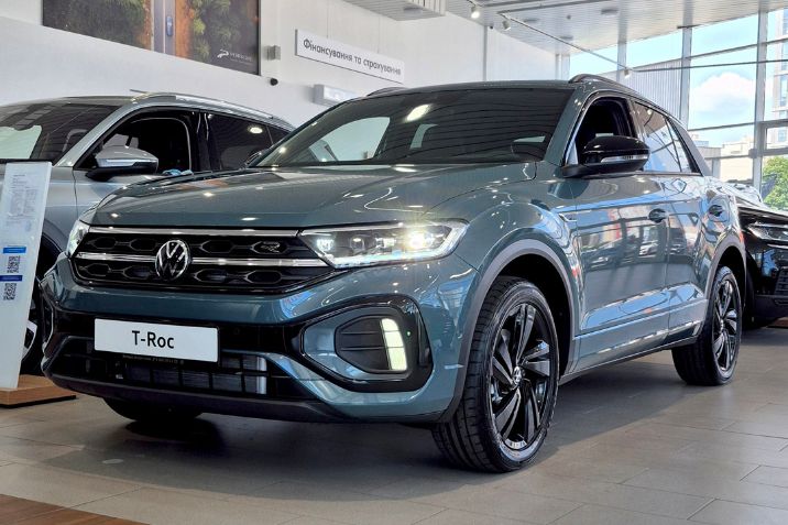 T-Roc%20R-Line+%20%u0437%20Black%20Edition
